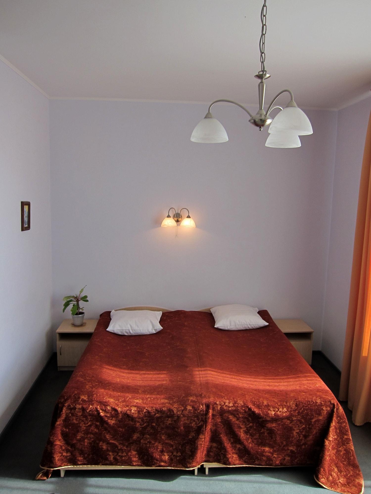 Hotel Vilmaja Рига Екстер'єр фото