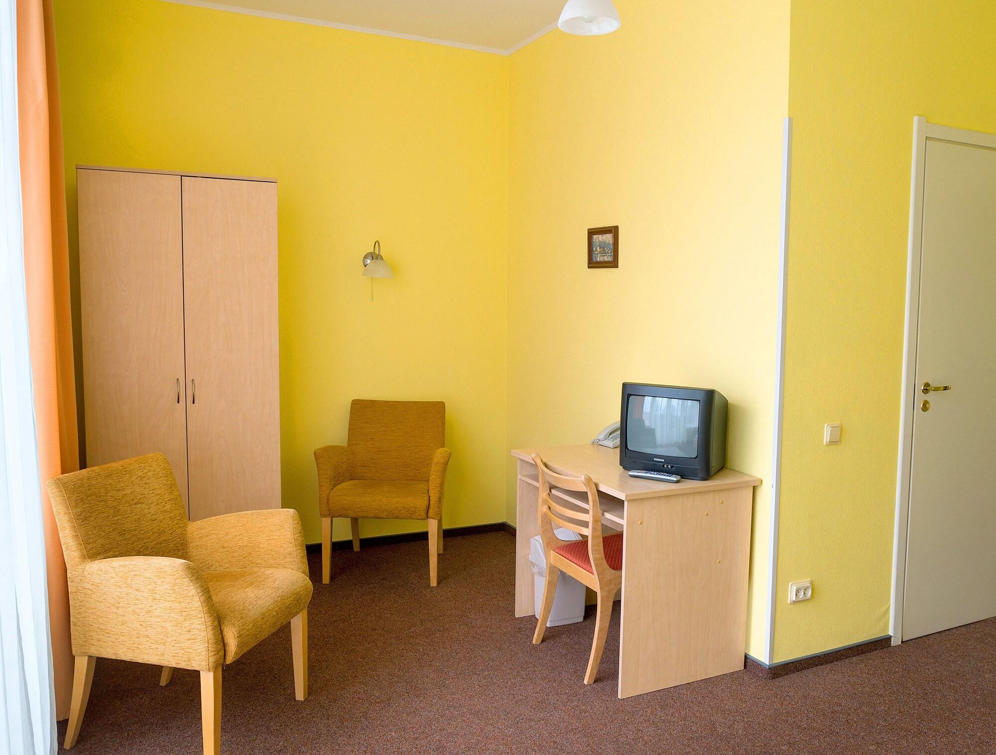 Hotel Vilmaja Рига Екстер'єр фото