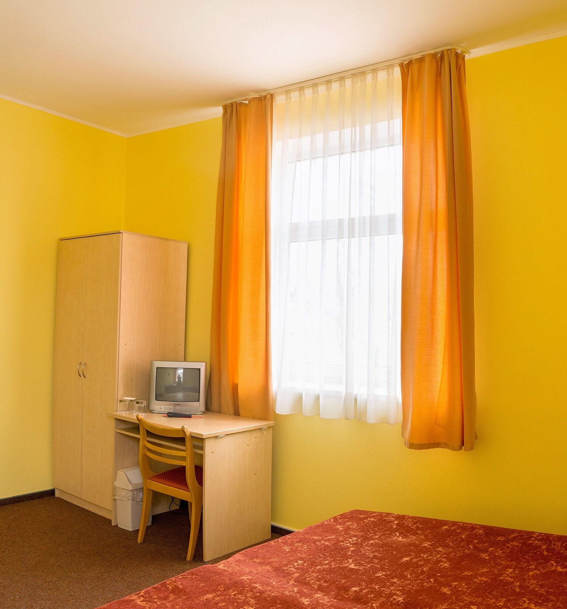 Hotel Vilmaja Рига Екстер'єр фото