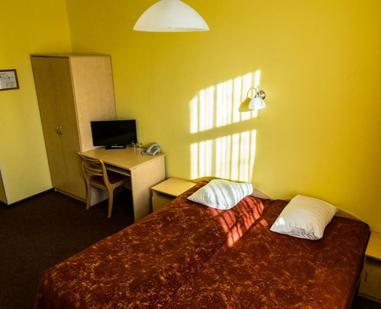 Hotel Vilmaja Рига Екстер'єр фото